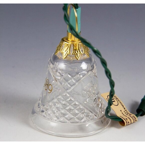 Hallmark Keepsake Magic Ornament Lighted Lead Crystal Holiday Bell 1989 - Picture 7 of 12